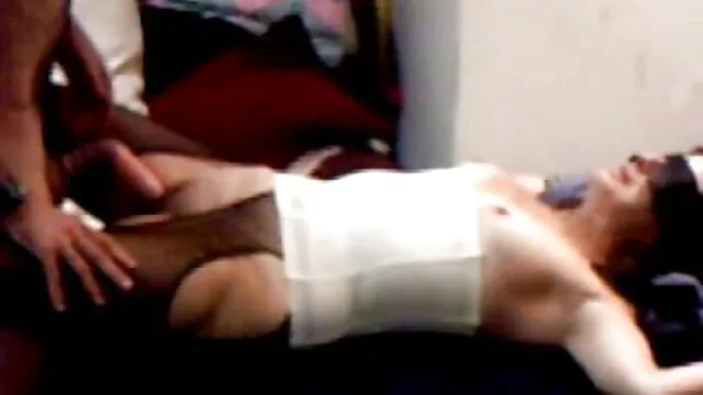Tốt nhất khiêu dâm, không giấy đăng ký  Có tìm thấy con xxx nhât ban chó bị mất tích, những cô gái hỏi để thưởng cho mình với người chủ sở hữu của chim.